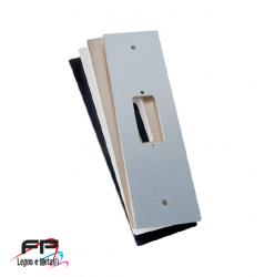 Placca con predisposizione per pulsante commutatore